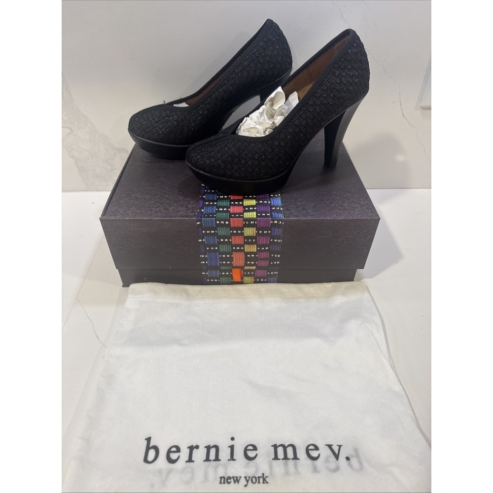 Bernie Mev Womens Legend Dress Pump Black Metallic Weave Size 36 US 5 BM1